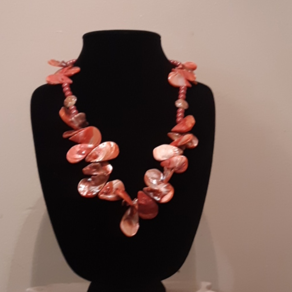 Necklace peach colored - Picture 6 of 6